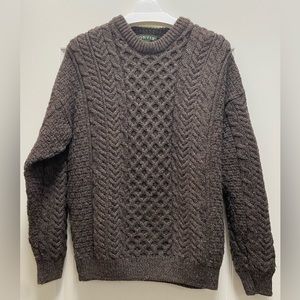Orvis 100% Wool Fisherman’s Sweater, Size M.